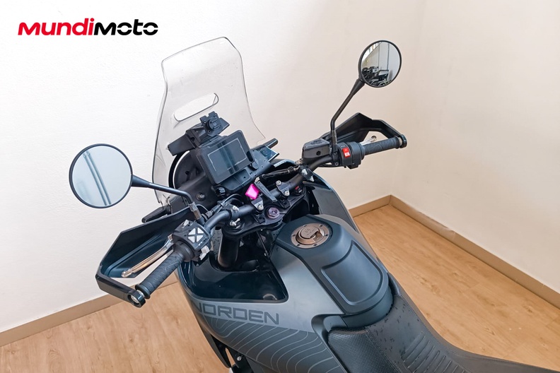 Motorbike image 10