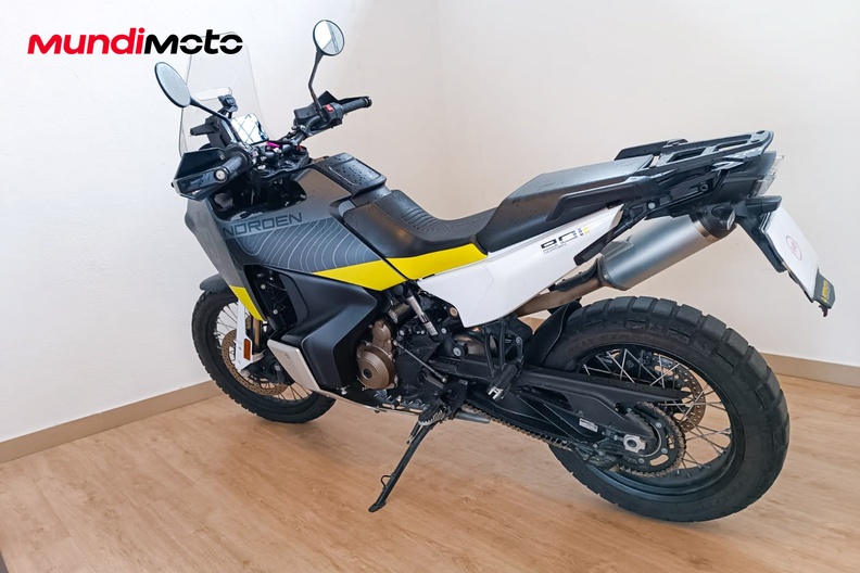 Motorbike image 8