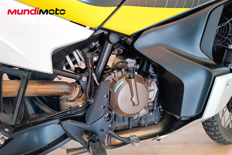 Motorbike image 3