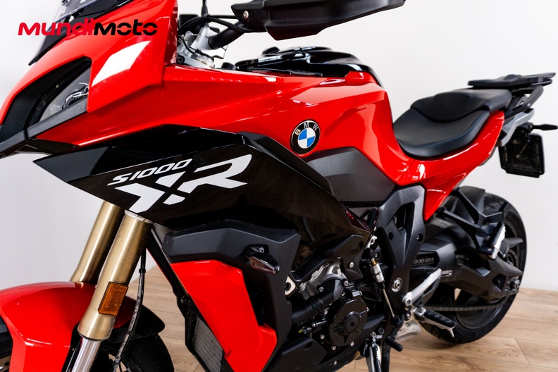 Motorbike image 9