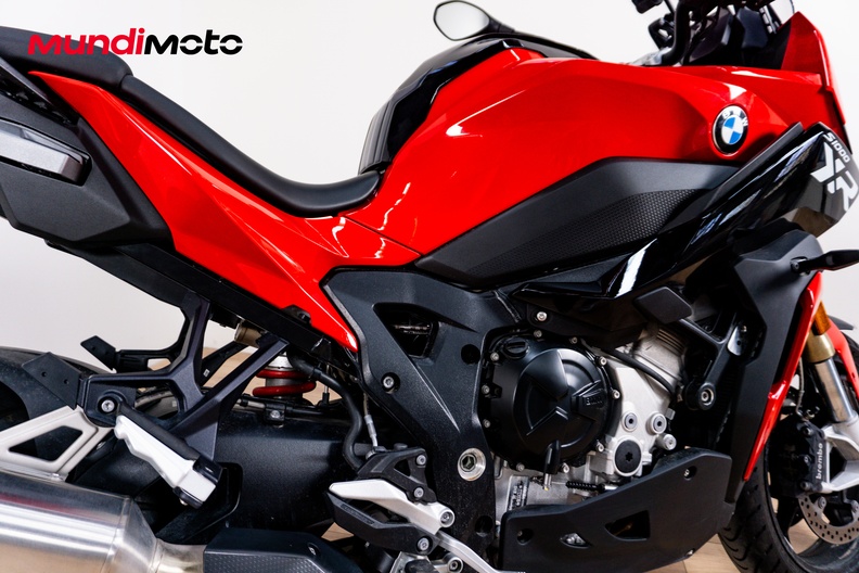 Motorbike image 3