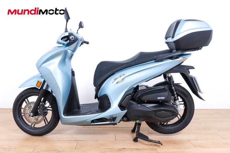 Motorbike image 5