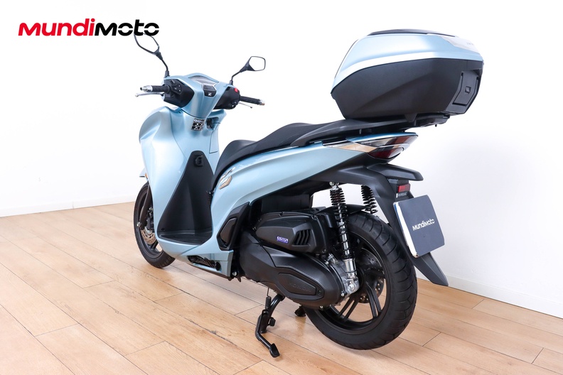 Motorbike image 6