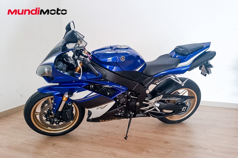 Motorbike image 6