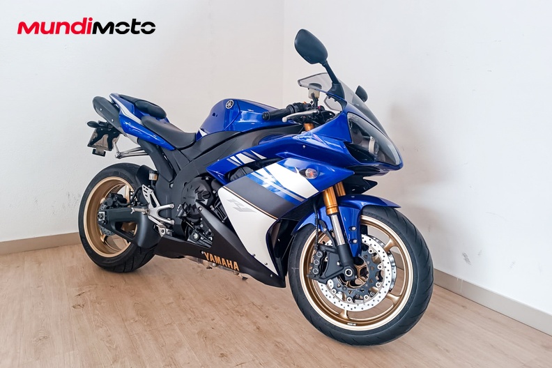Motorbike image 1
