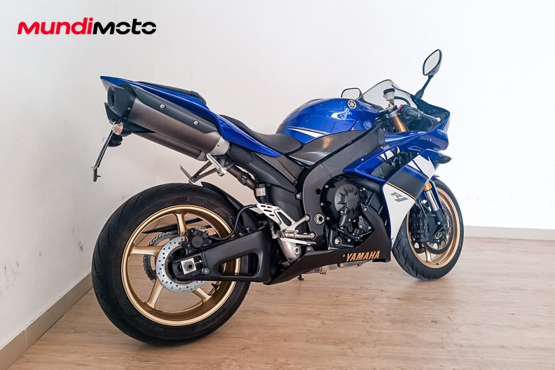 Motorbike image 2