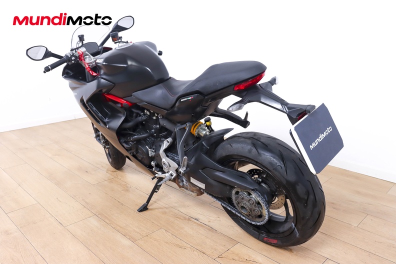 Motorbike image 6