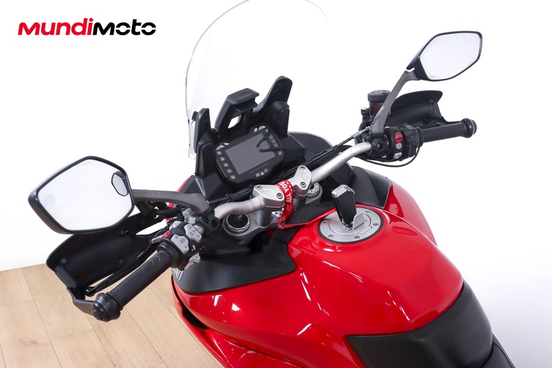 Motorbike image 10