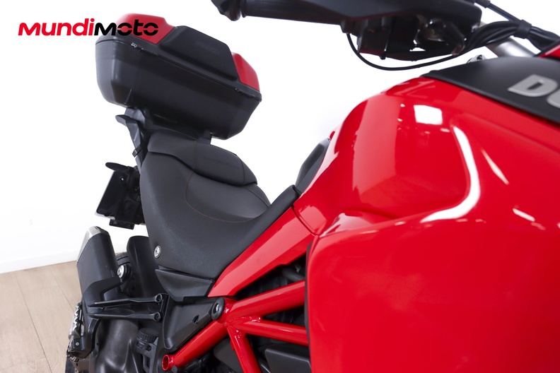 Motorbike image 13