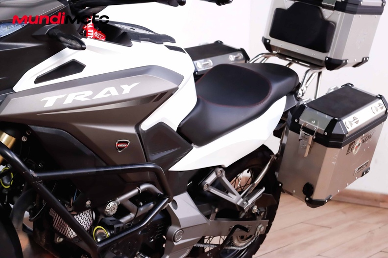 Motorbike image 8