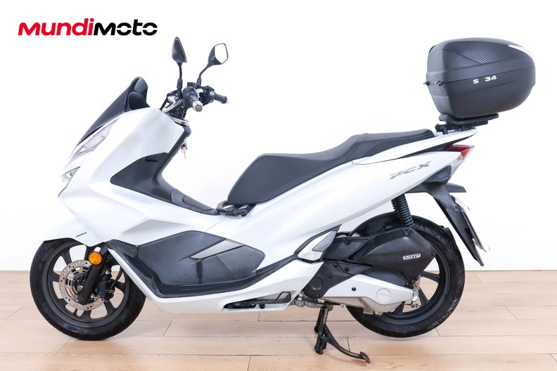 Motorbike image 5