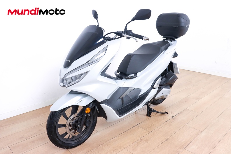 Motorbike image 7