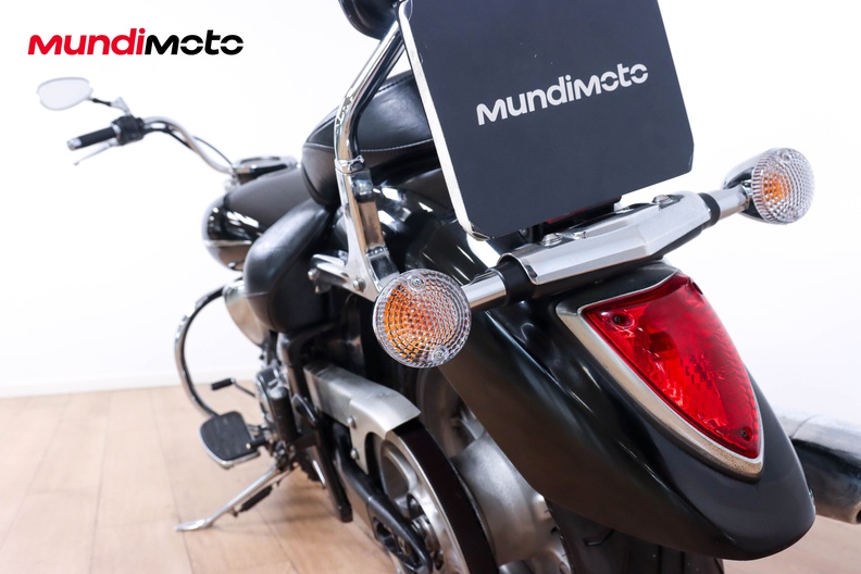 Motorbike image 9
