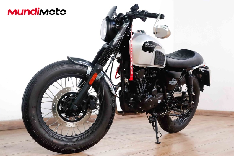 Motorbike image 7