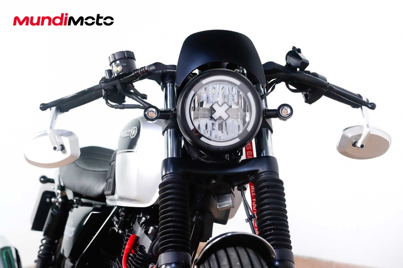 Motorbike image 4