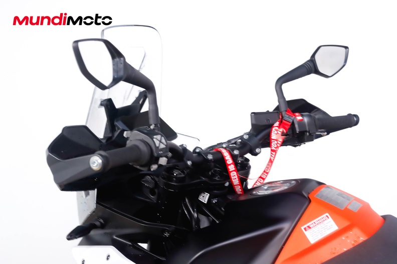 Motorbike image 10
