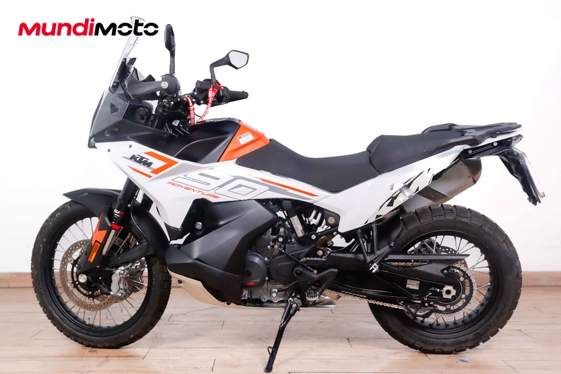 Motorbike image 5