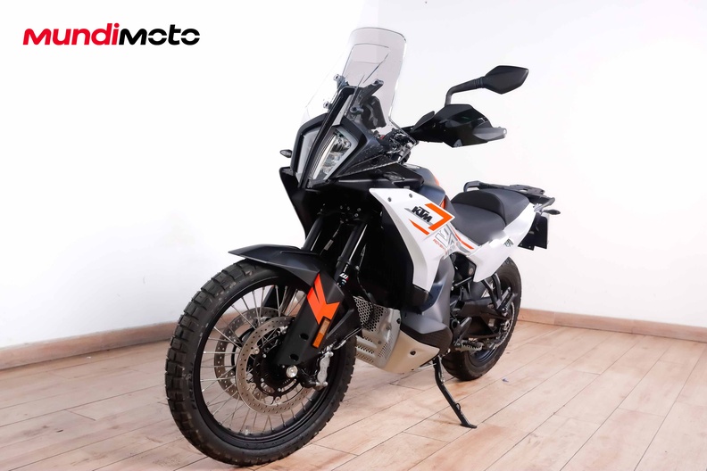 Motorbike image 7