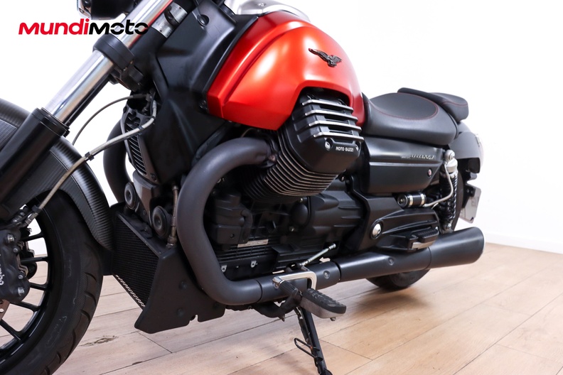 Motorbike image 9
