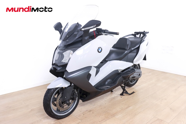 Motorbike image 7
