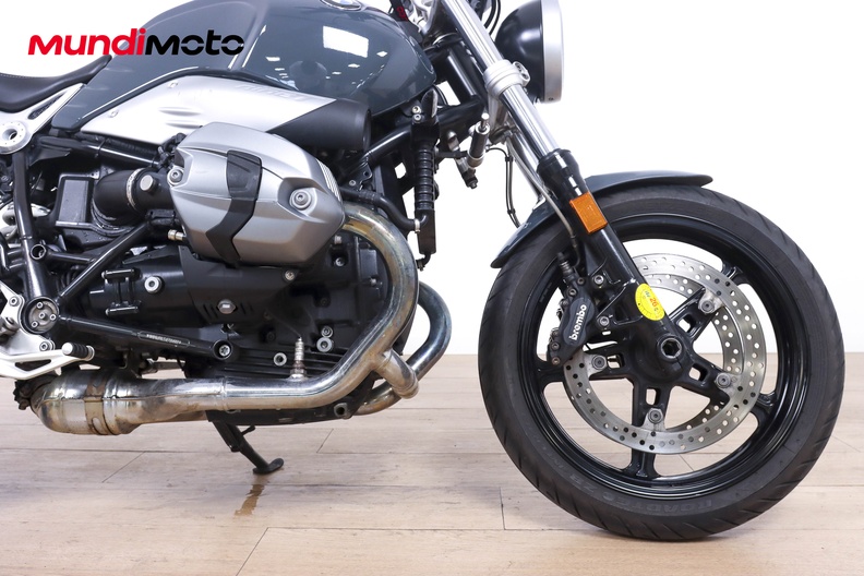 Motorbike image 13