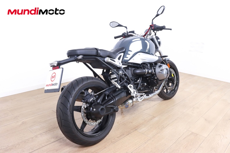 Motorbike image 2
