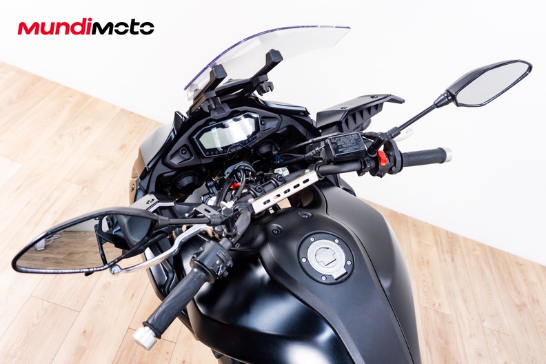 Motorbike image 10
