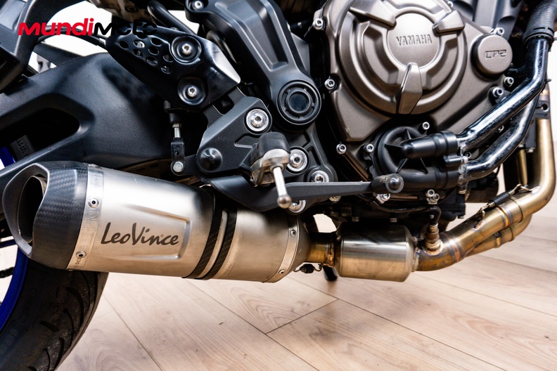 Motorbike image 12