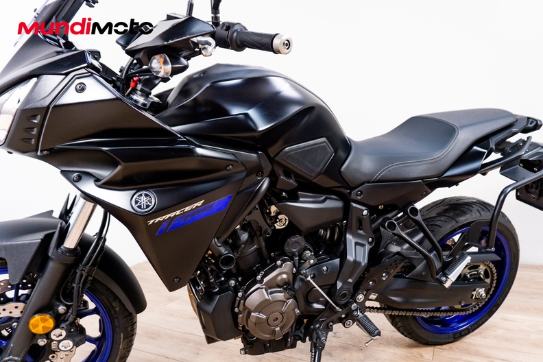 Motorbike image 9