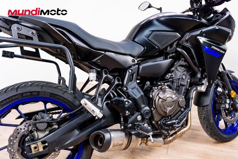 Motorbike image 3