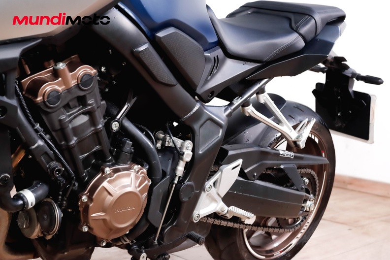 Motorbike image 8