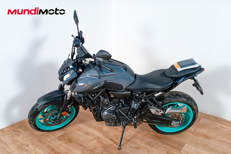 Motorbike image 5