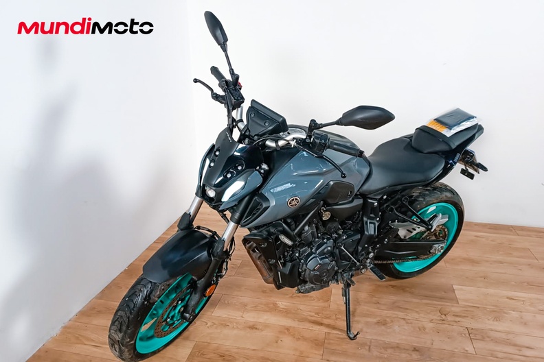 Motorbike image 6