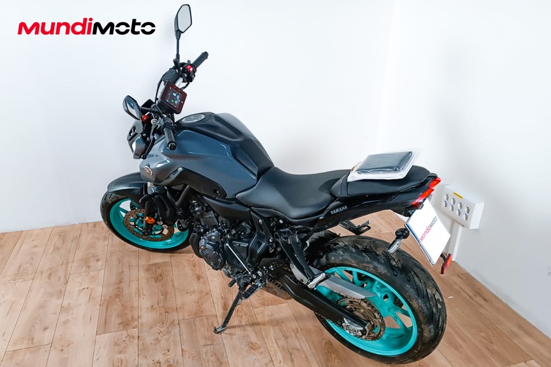Motorbike image 7