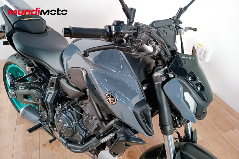 Motorbike image 4