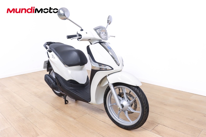 Motorbike image 1