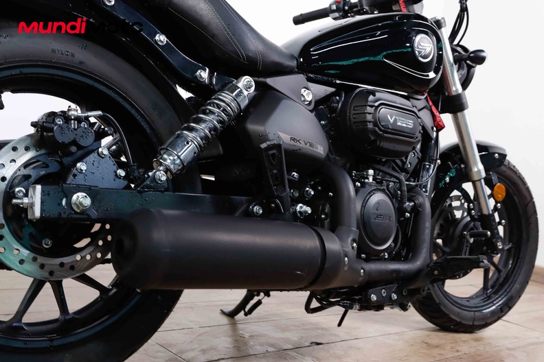 Motorbike image 3