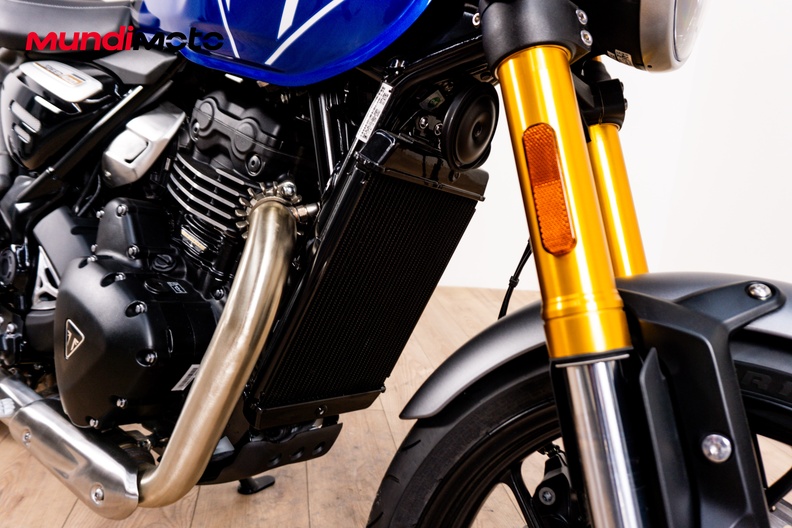 Motorbike image 4
