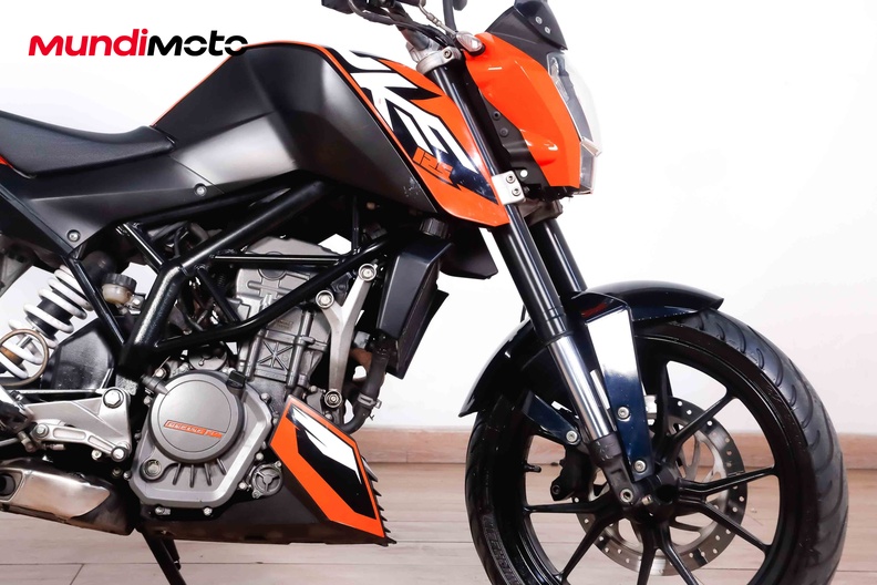 Motorbike image 12