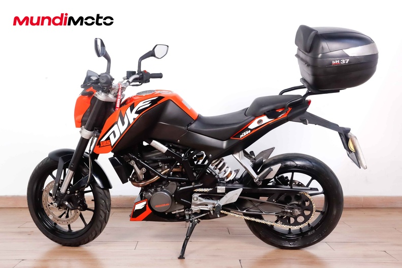 Motorbike image 5
