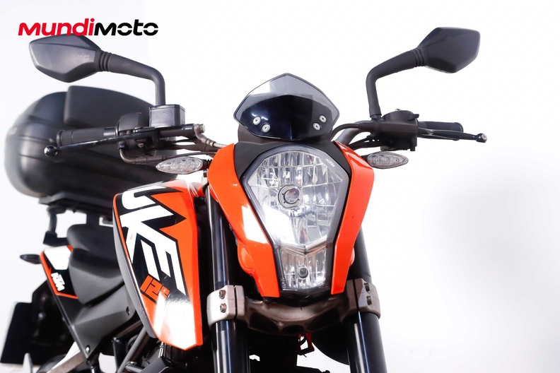 Motorbike image 4
