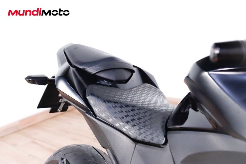 Motorbike image 13