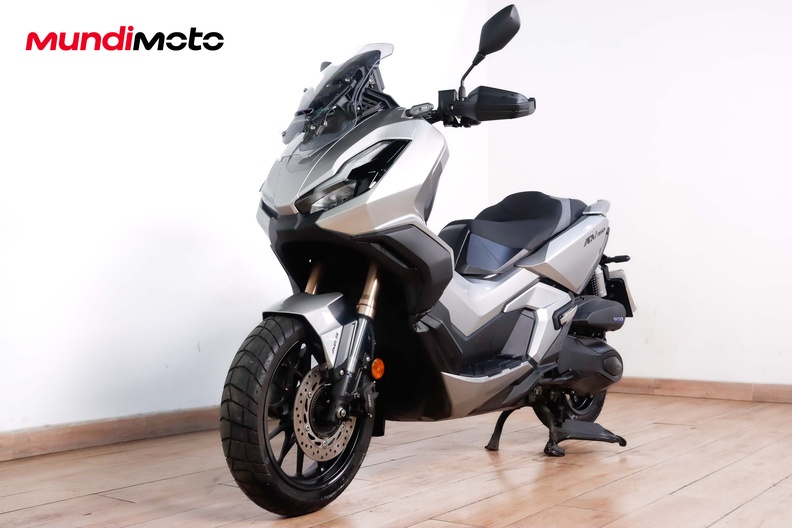 Motorbike image 7