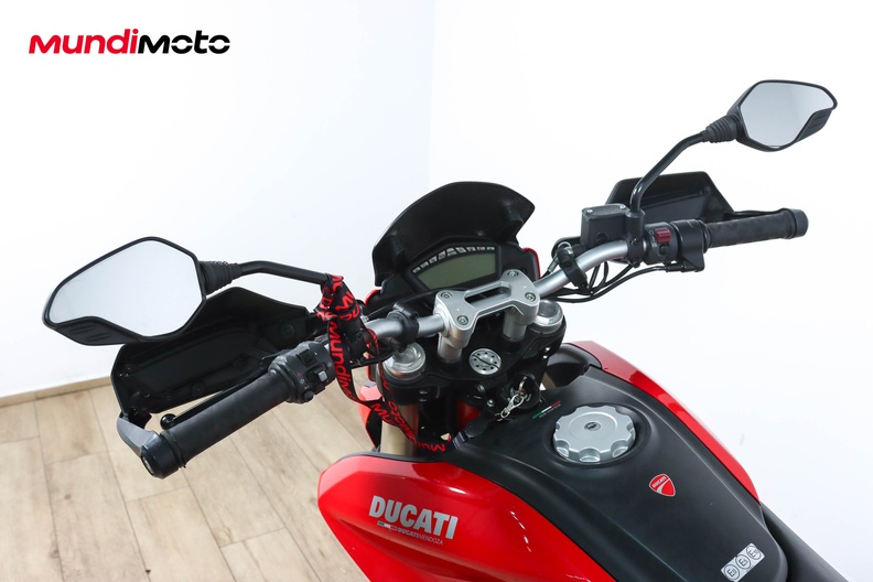 Motorbike image 10