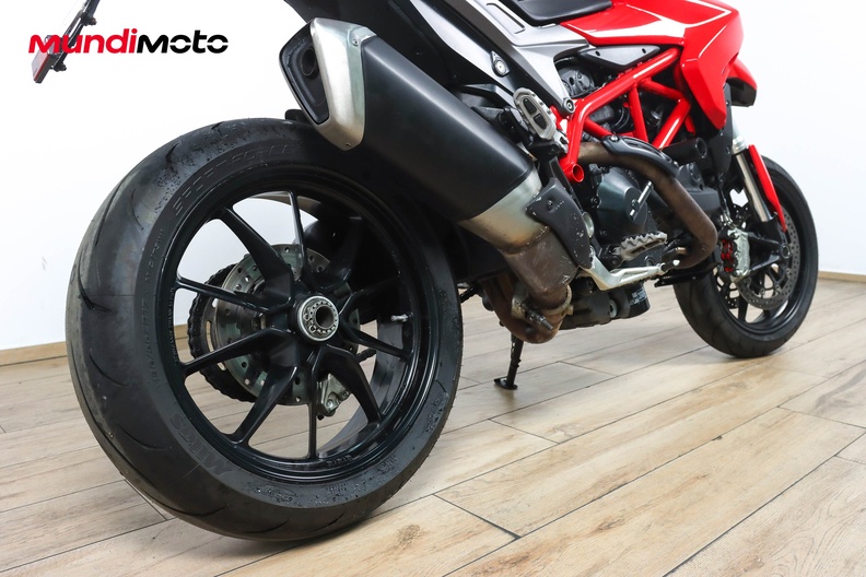 Motorbike image 3